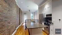 Building Photo - 246 Mott St