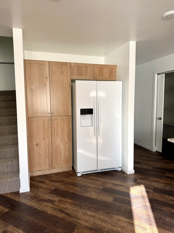 Building Photo - 361 W 400 S