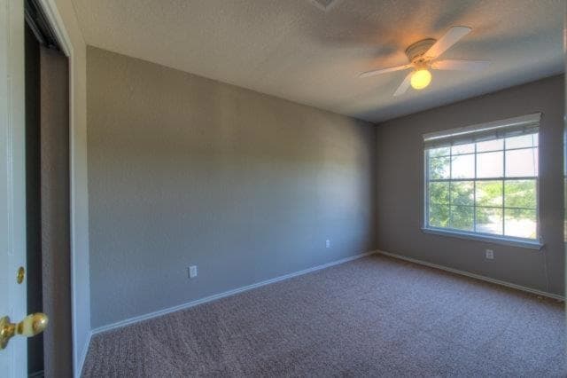 Building Photo - 572 Woodsorrel Way