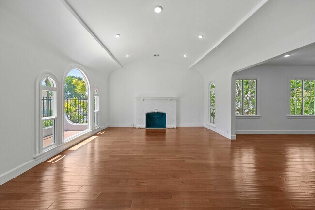 Building Photo - Timeless 1922 Spanish Charm meets Modern Luxury