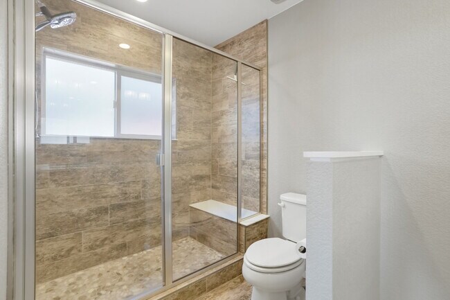 Building Photo - Beautiful 3 Bedroom - 3 1/3 Bathroom Home ...