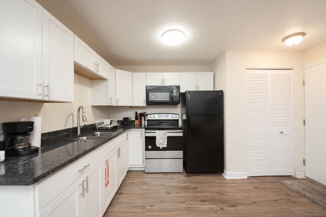 Building Photo - Escape to paradise at this vibrant Cocoa Beach condo! NOT AVAILABLE JAN-MARCH 2027