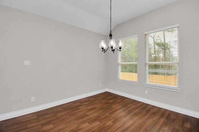 Building Photo - 14922 Indian Hill Trail