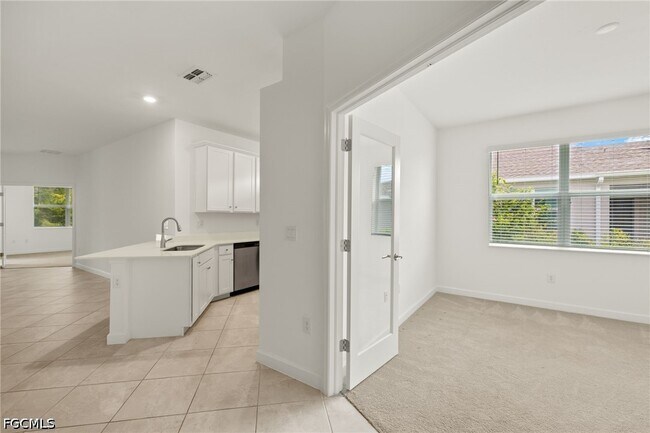 Building Photo - 9077 Leatherwood Loop