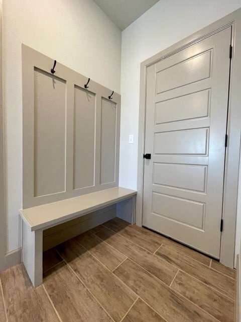 Building Photo - 912 Cook St