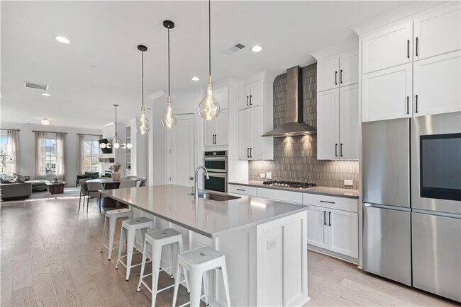 Building Photo - 1007 Croft Ln