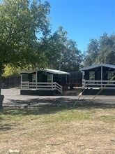 Building Photo - 3019 E 12th St