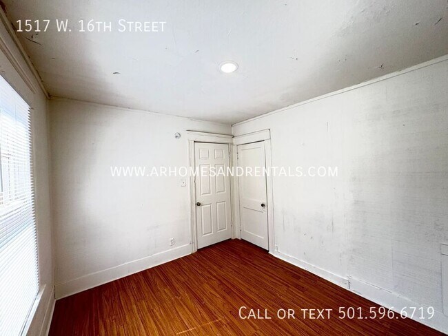Building Photo - 1517 W 16th St