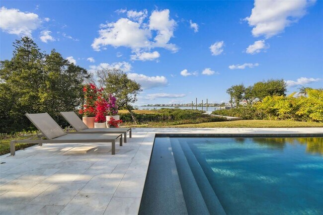 Building Photo - 1640 Seabreeze Dr