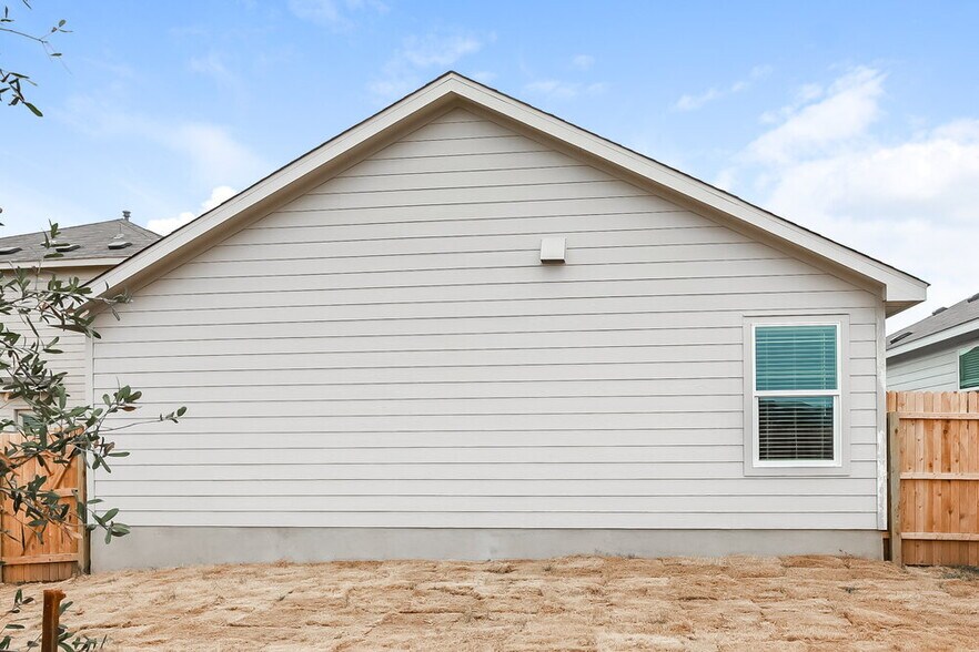 Building Photo - 6626 Morgan Cp