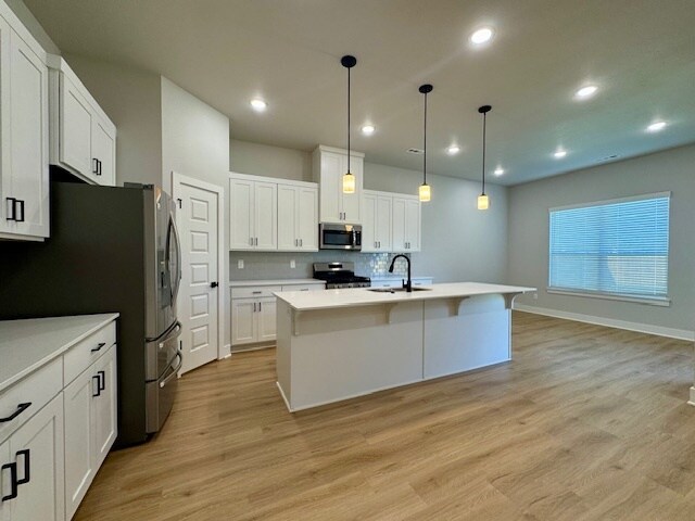 Building Photo - 5302 SW Firethorn Ln