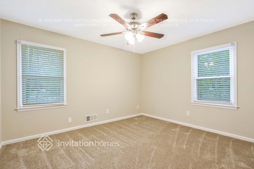 Building Photo - 2306 Atoka Dr SE