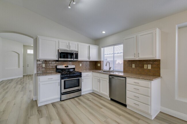 Building Photo - Newly Renovated 3-Bedroom Home in Summerlin