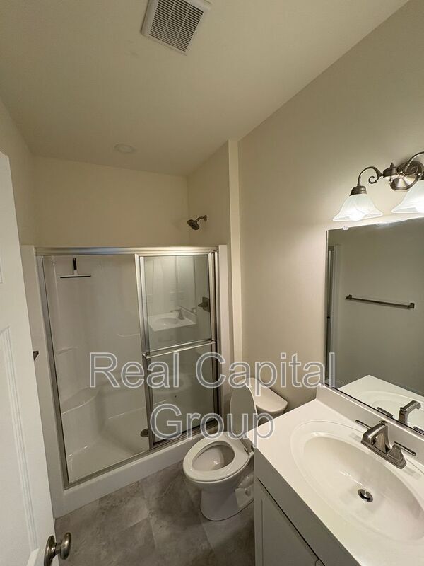 Building Photo - 43 Timber Creek Dr