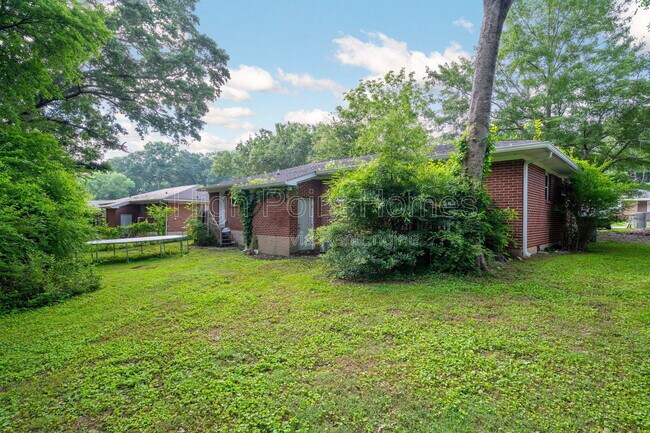 Building Photo - 1317 Mayfield Ln
