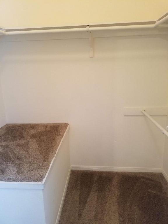 Building Photo - 200 River Bend Drive, Apt #702