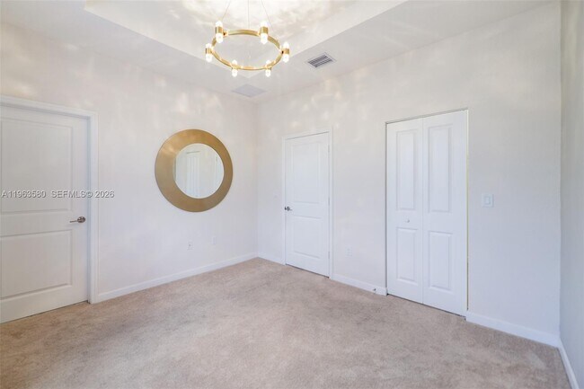 Building Photo - 20814 NE 5th Ct