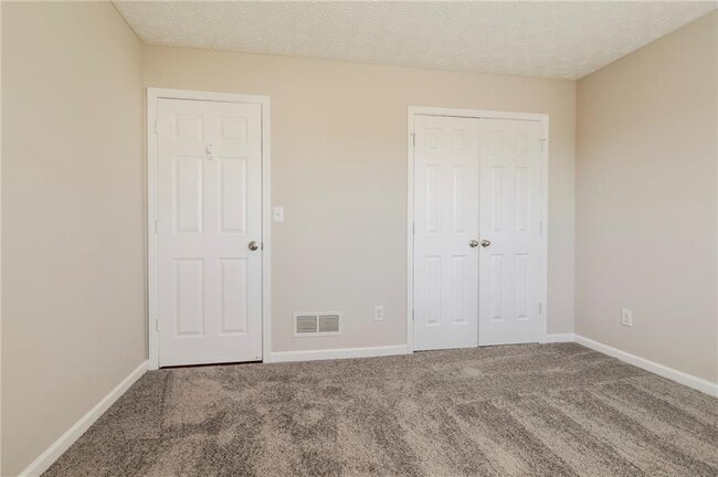 Building Photo - 535 Saddle Ridge Dr