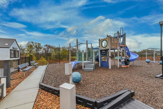 Building Photo - **LIKE NEW EXECUTIVE HOME IN PRESTIGIOUS H...