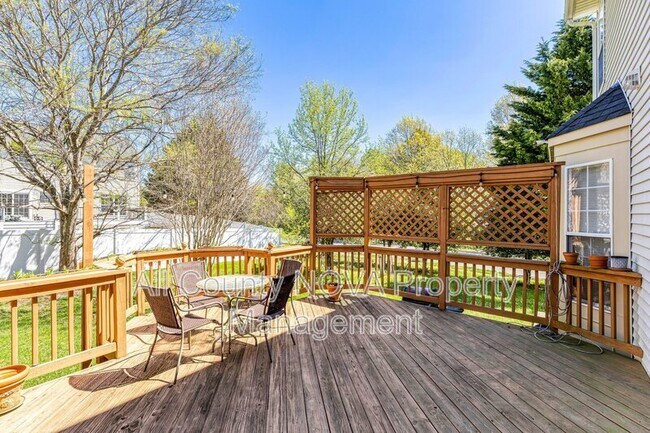 Building Photo - 8308 Deerstill Way