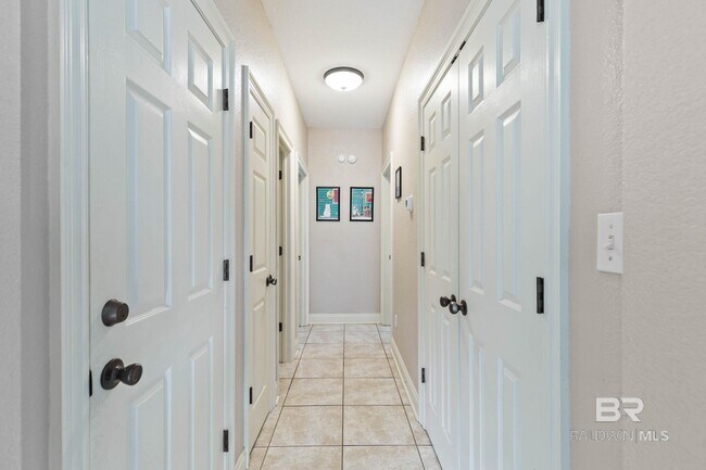 Building Photo - 5140 Skiff Ln