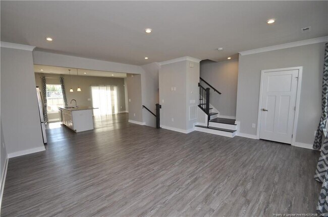 Building Photo - 200 Misty Pike Dr