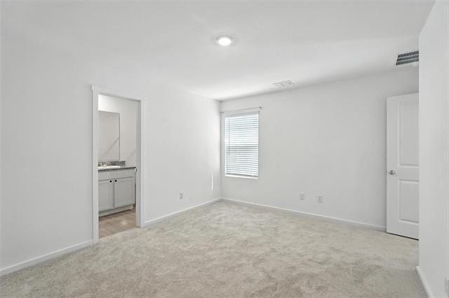 Building Photo - 926 Woodstork Wy