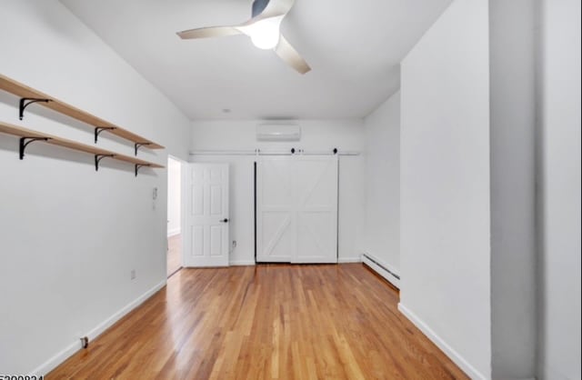 Master Bedroom - 13 2nd Ave