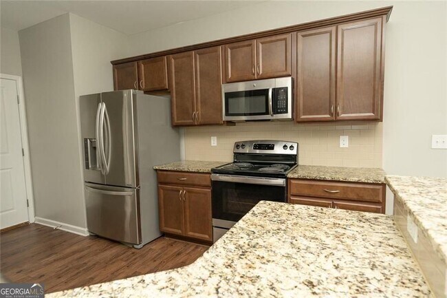 Building Photo - 369 Hardy Water Dr SE