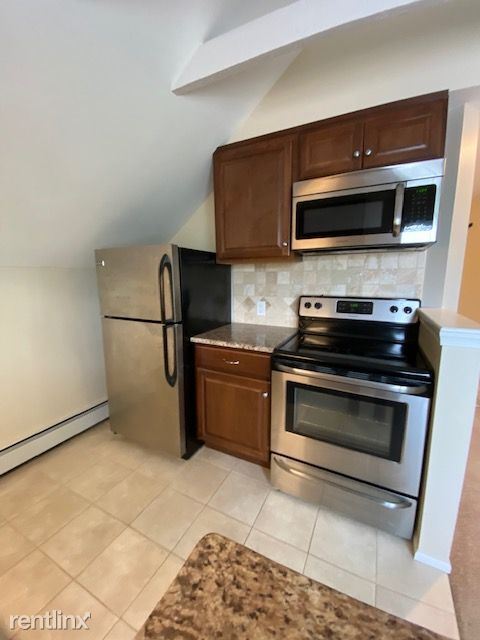 Building Photo - 207 Monument Ave