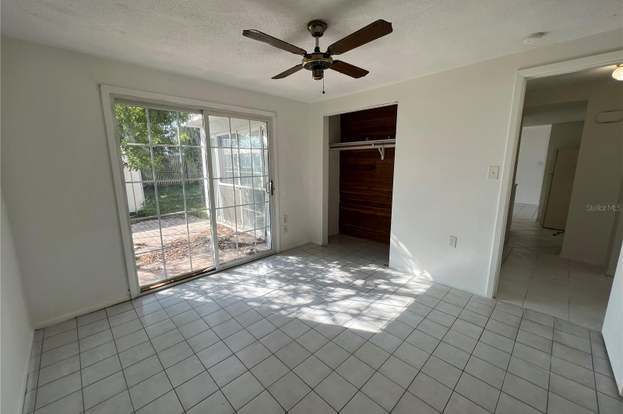 Building Photo - 3220 Pinon Dr