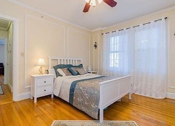 Building Photo - 1370 Beacon St