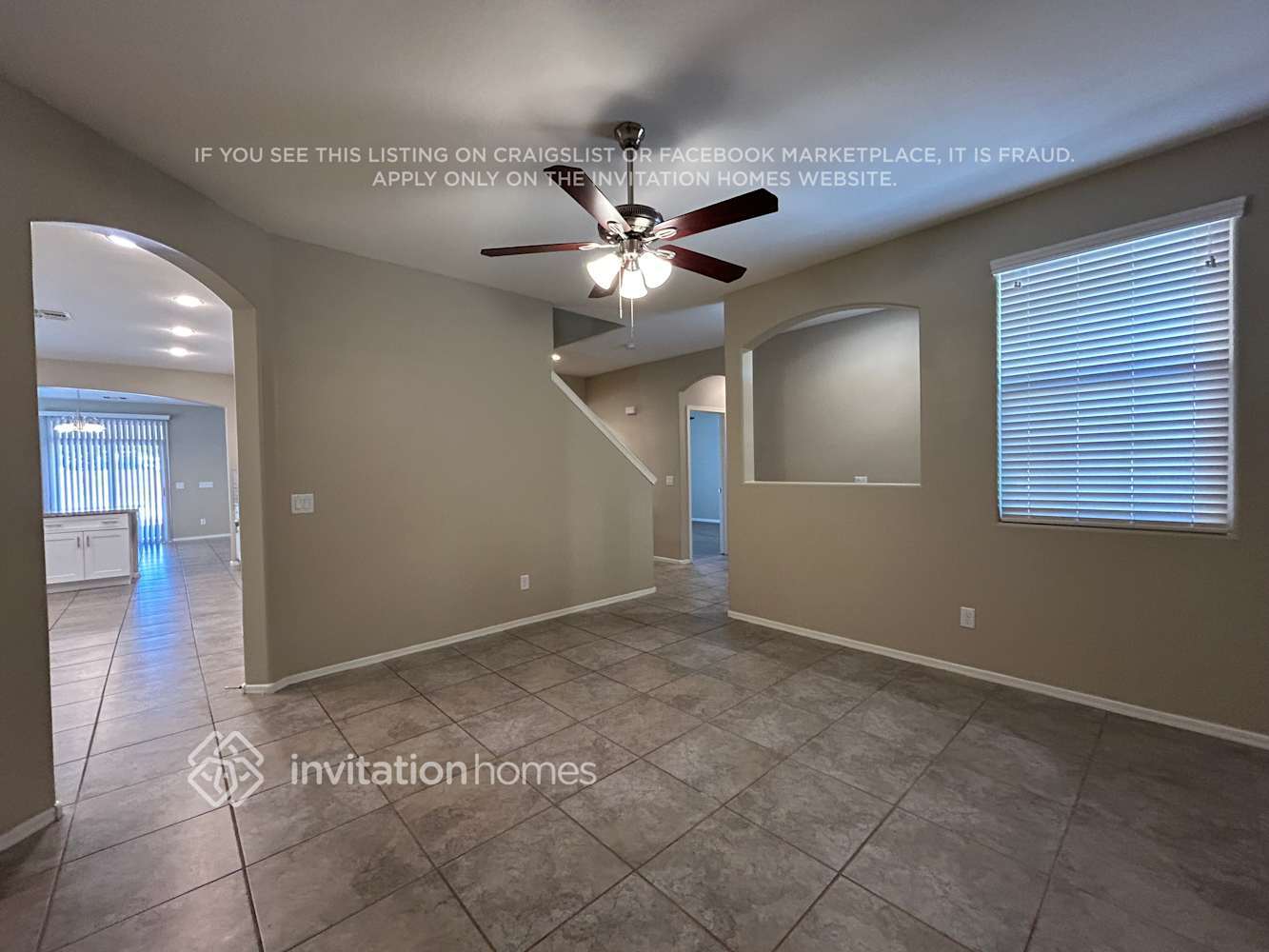 Building Photo - 274 S 174th Dr