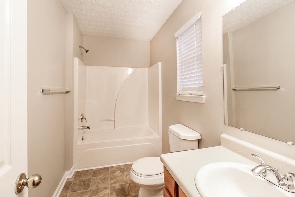 Building Photo - 4385 Bradley Dr SW
