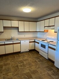 Building Photo - Two Bedroom