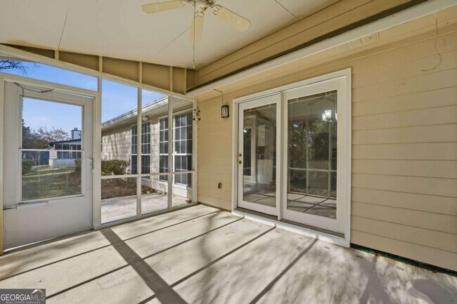 Building Photo - 3070 Bugle Dr