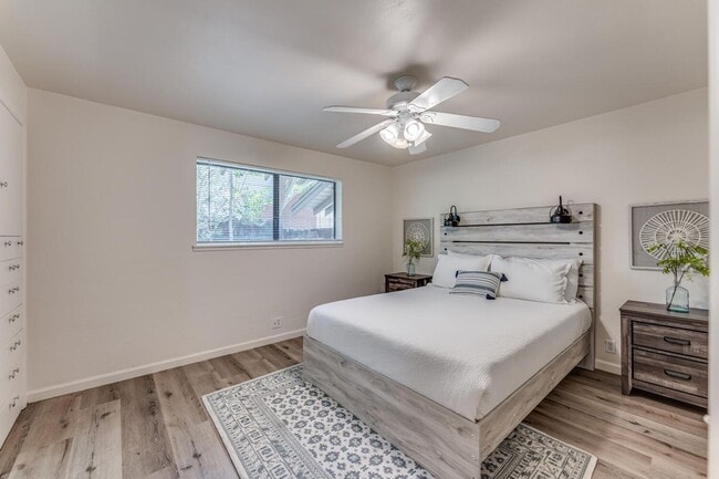 Building Photo - Three Bedroom Home in Midtown District