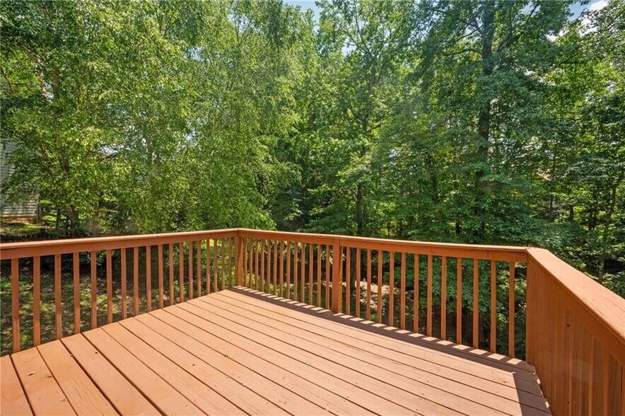 Building Photo - 61 Gellmore Ln