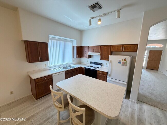Building Photo - 8852 E Desert Verbena Pl