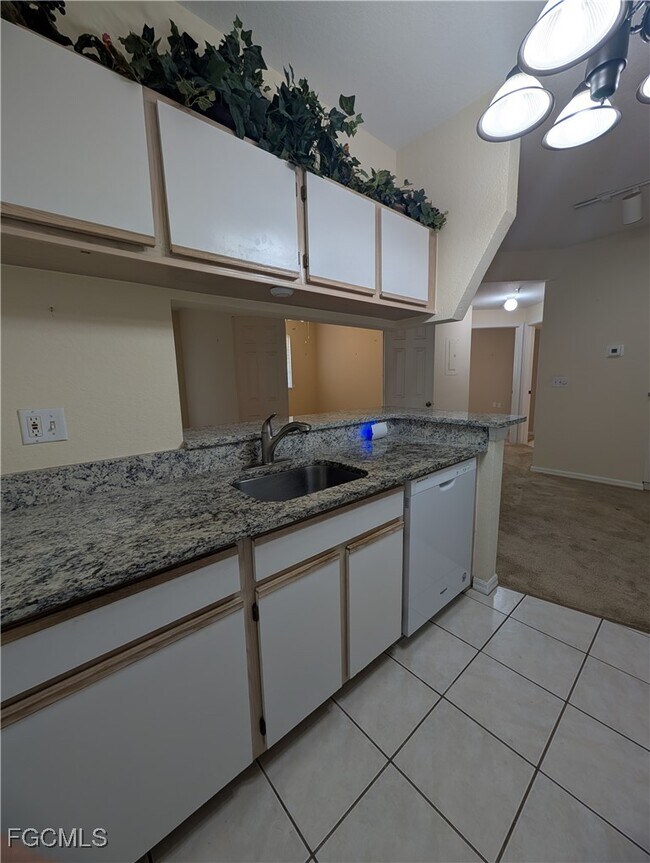 Building Photo - 6481 Aragon Way