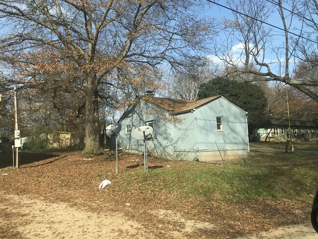 Building Photo - 26 Rider Dr