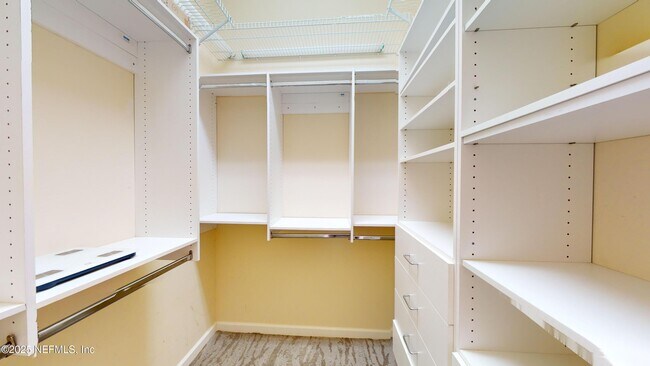 Building Photo - 1334 Charter Ct