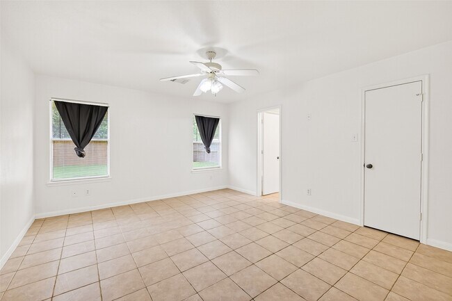 Building Photo - 10426 Briar Patch St