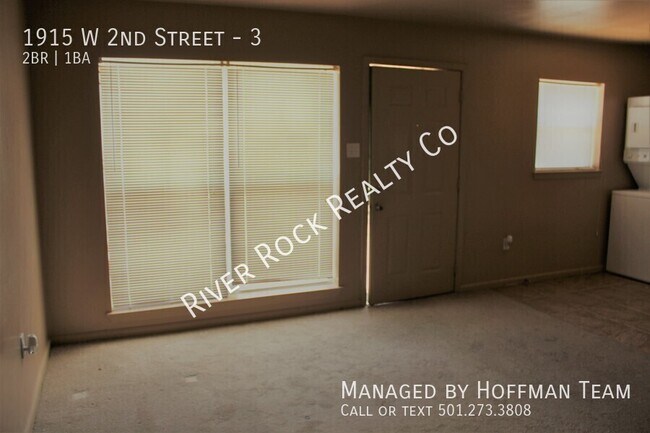 Building Photo - 1915 W 2nd St