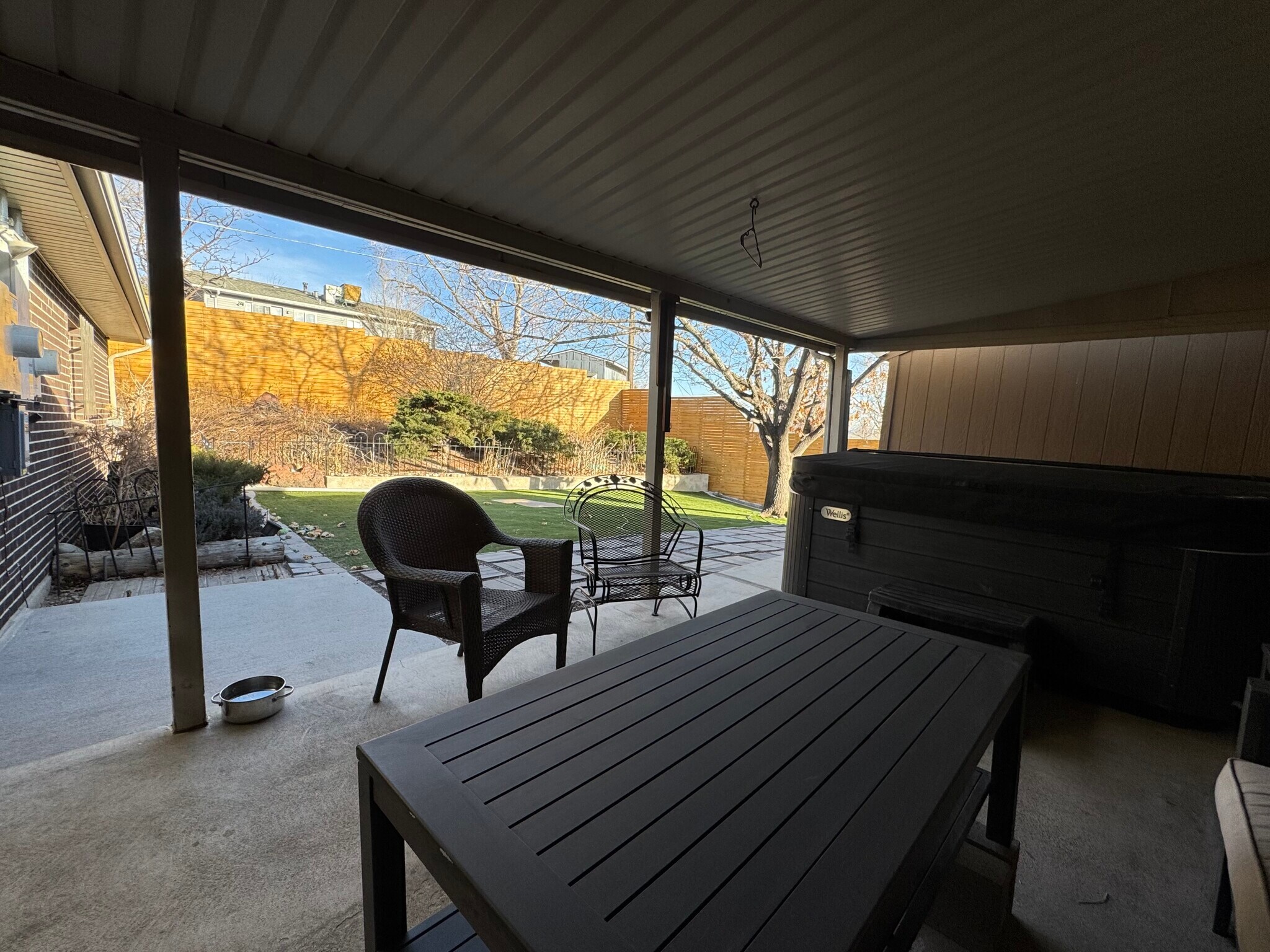 Building Photo - 7860 Linda Cir