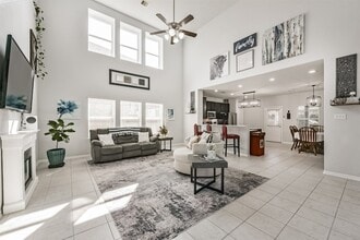 Building Photo - 10018 Chase Ct