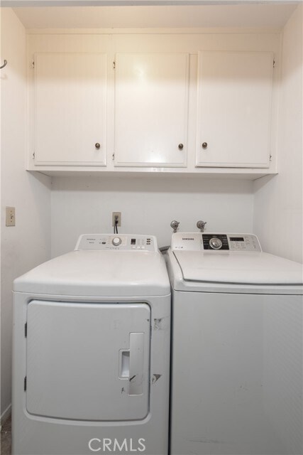 Building Photo - 28 Sycamore Ln