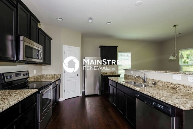 Building Photo - 4635 Montelena Dr