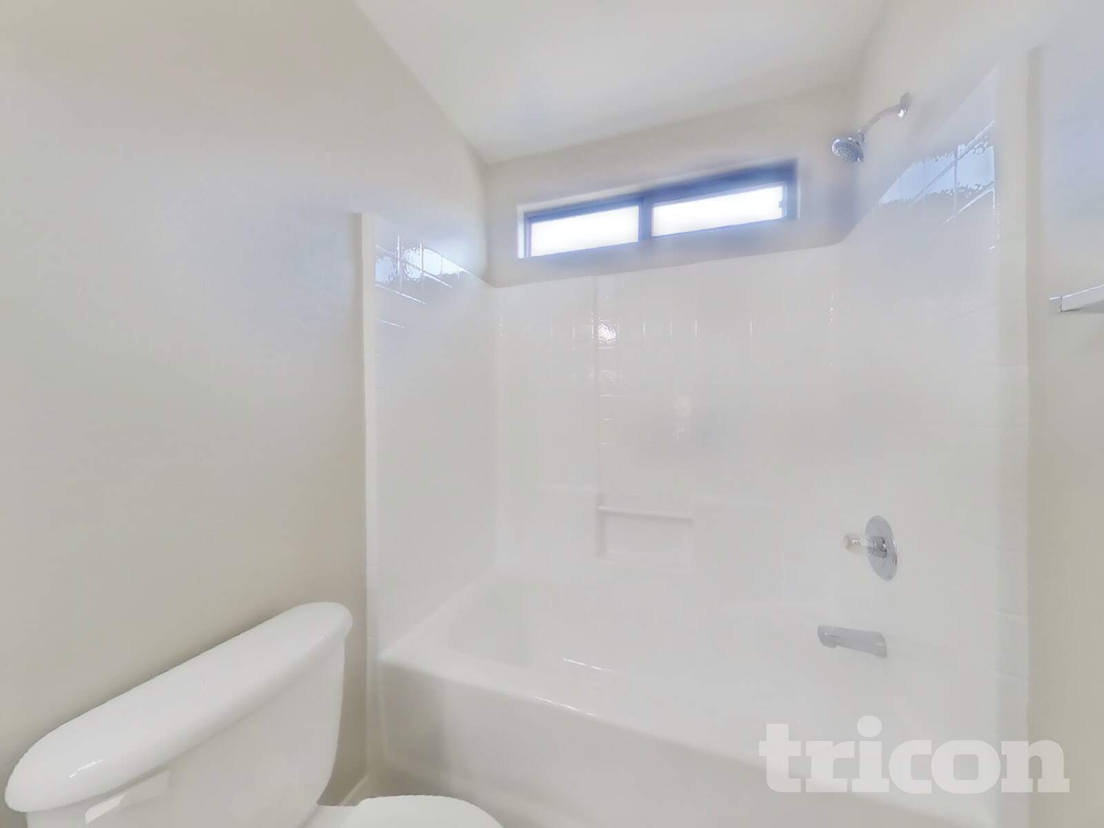 Building Photo - 17244 W Maui Ln