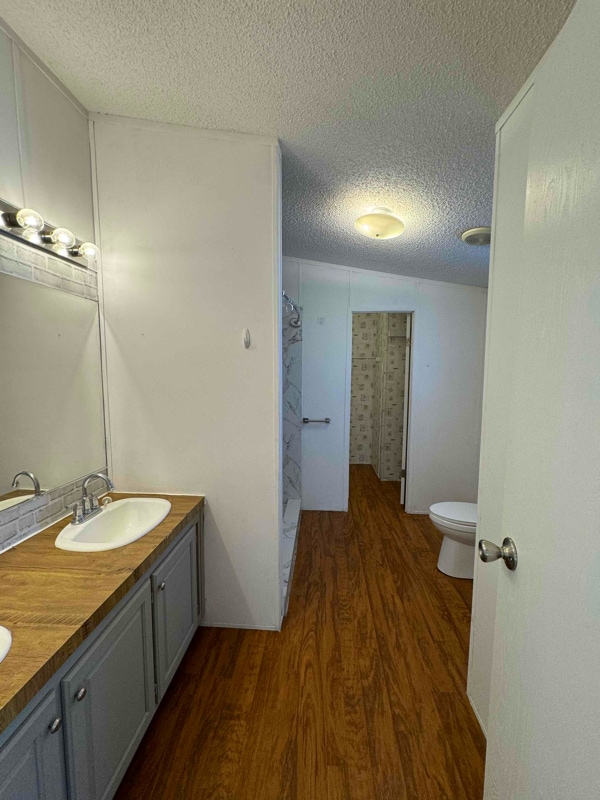 Building Photo - 836 Bluestem Dr